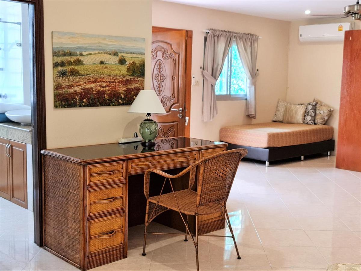 Butterfly Garden Boutique Residences: Luxury Apartments & Villas with Full Amenities Pattaya Exterior photo