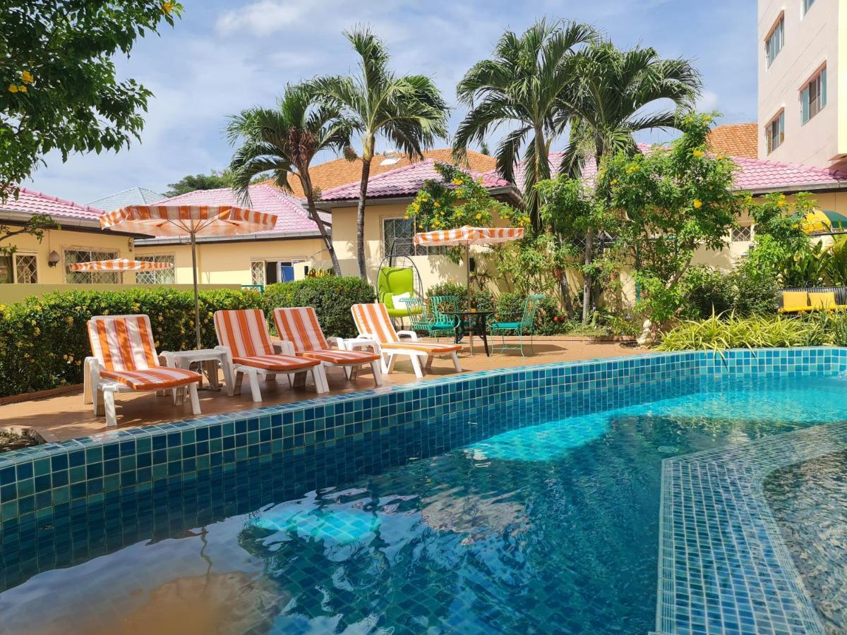 Butterfly Garden Boutique Residences: Luxury Apartments & Villas with Full Amenities Pattaya Exterior photo