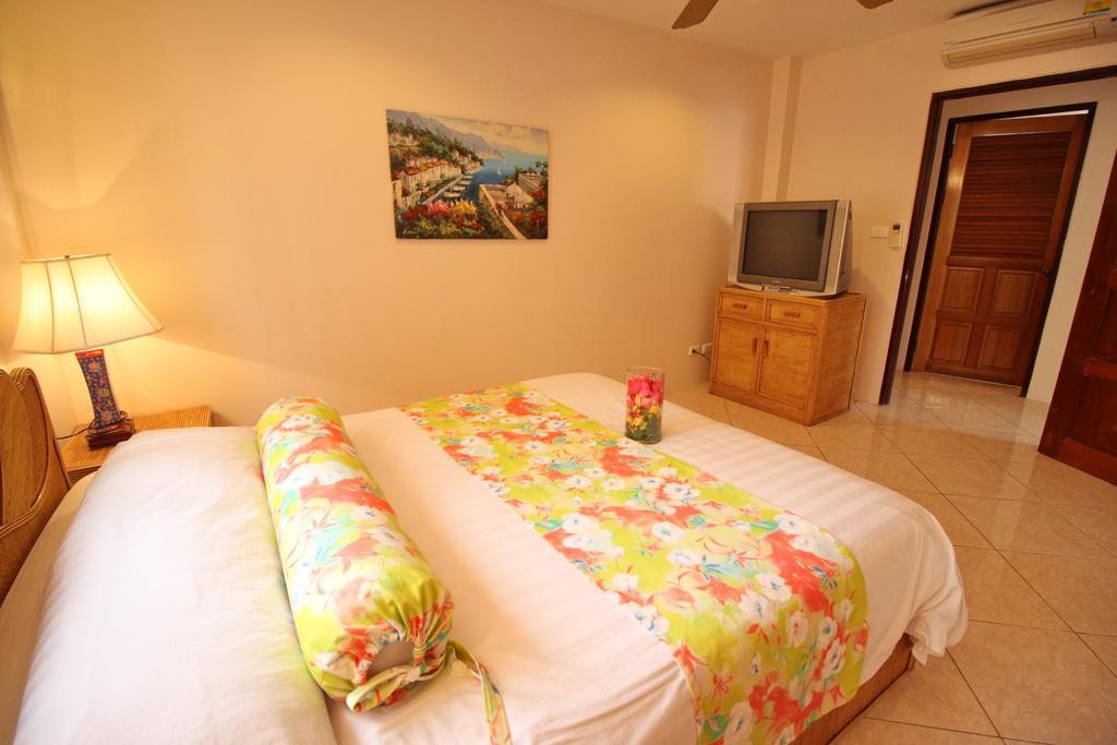 Butterfly Garden Boutique Residences: Luxury Apartments & Villas with Full Amenities Pattaya Room photo