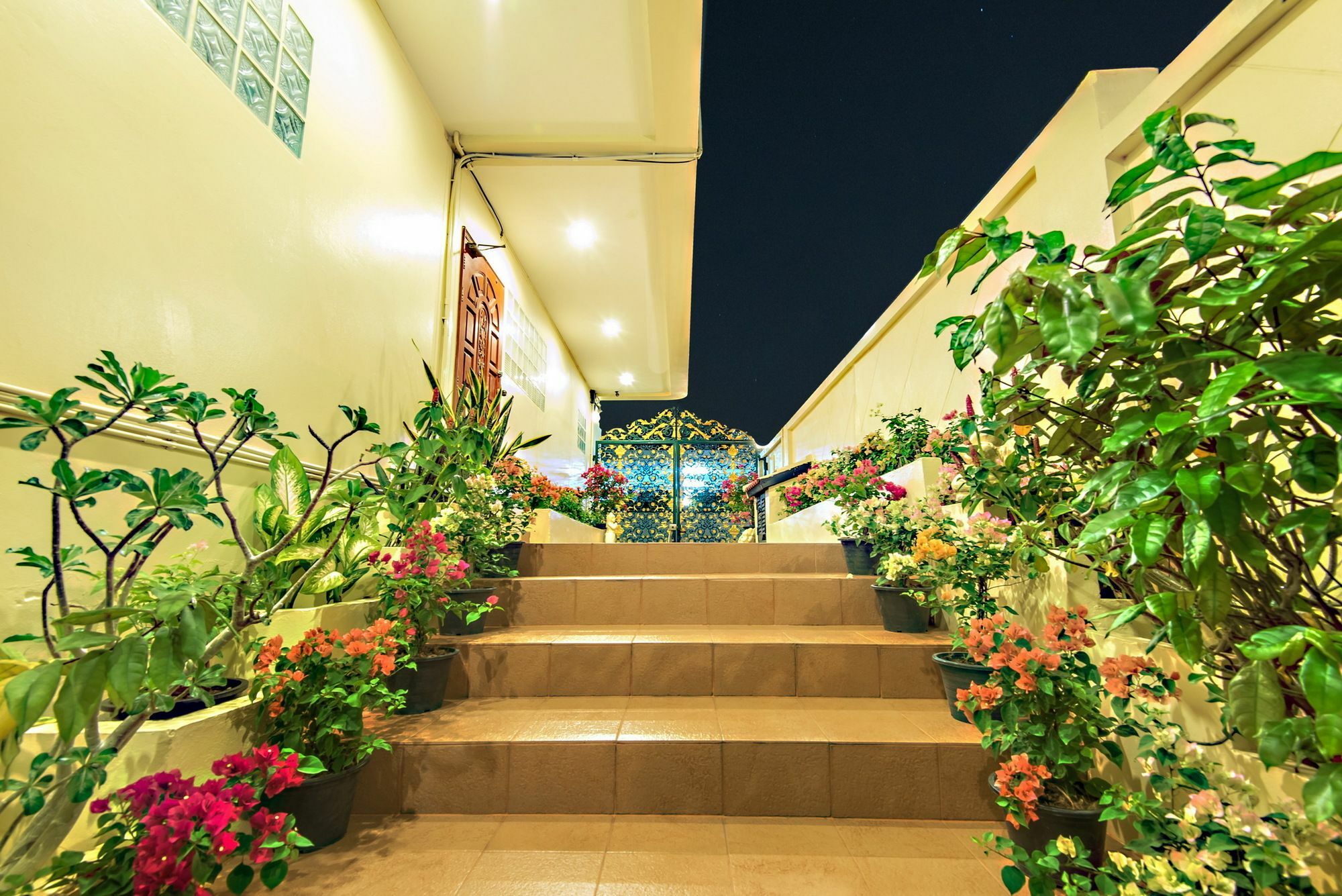 Butterfly Garden Boutique Residences: Luxury Apartments & Villas with Full Amenities Pattaya Exterior photo