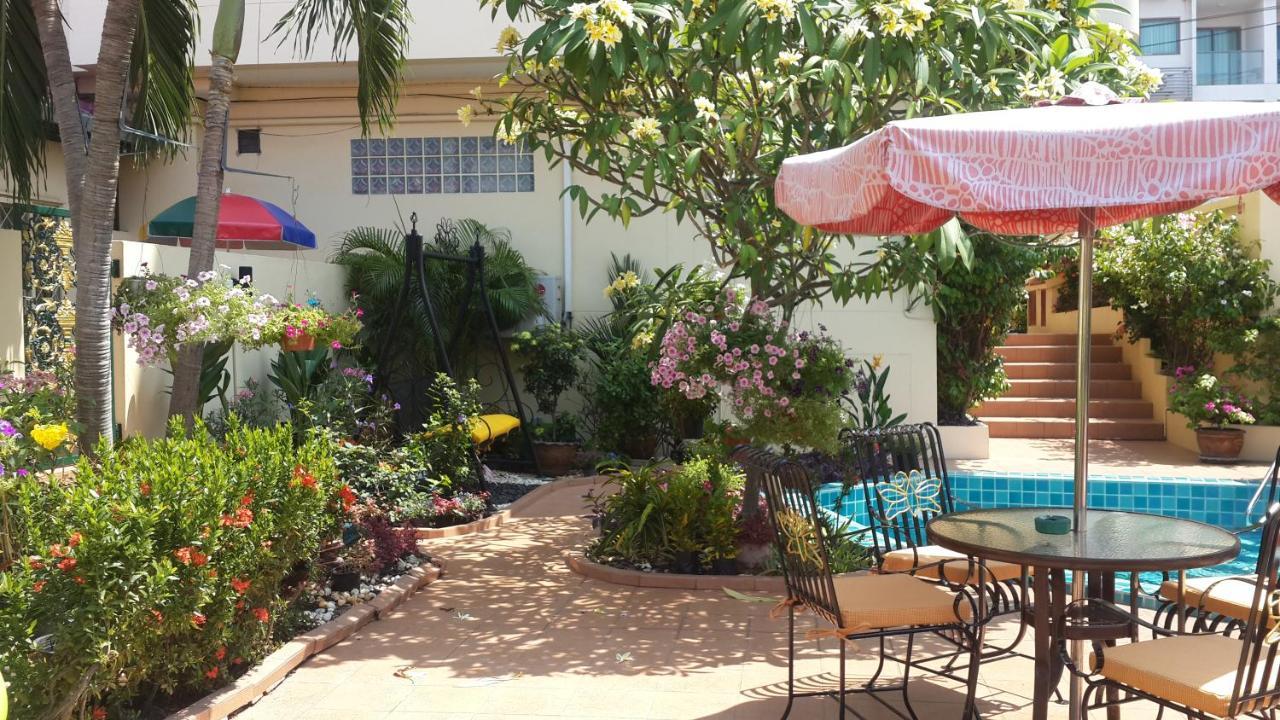 Butterfly Garden Boutique Residences: Luxury Apartments & Villas with Full Amenities Pattaya Exterior photo
